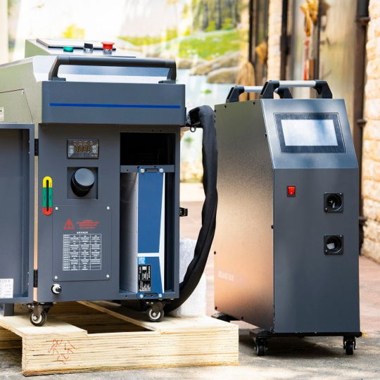 Máy hàn laser RILAND RL-HLW-2000