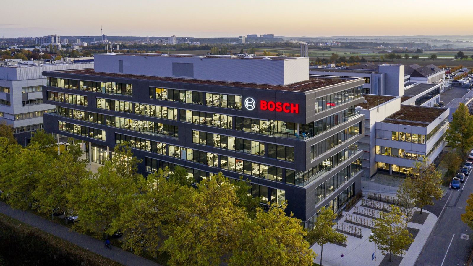 Bosch là thương hiệu của nước nào? Có sản xuất tại Việt Nam không?