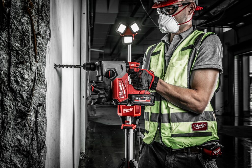 Máy khoan Milwaukee chính hãng – Bền bỉ, mạnh mẽ, giá tốt