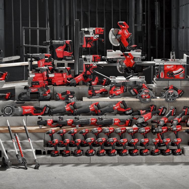 Máy Milwaukee có chống nước không?